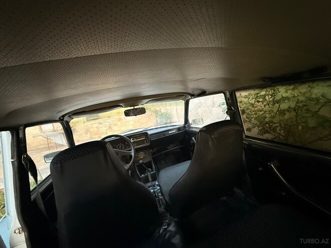 LADA (VAZ) 2107-8