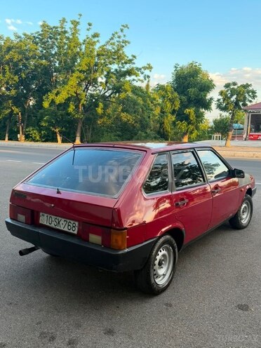 LADA (VAZ) 2109-2