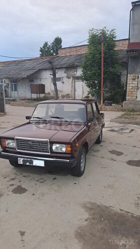 LADA (VAZ) 2107-2