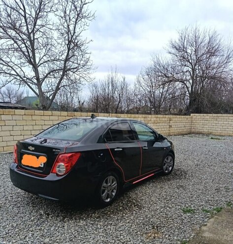 Chevrolet Aveo-6