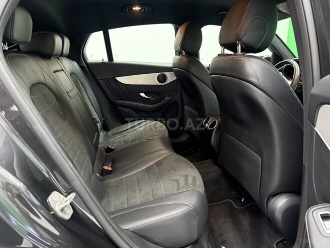 Mercedes GLC 200 4MATIC-12