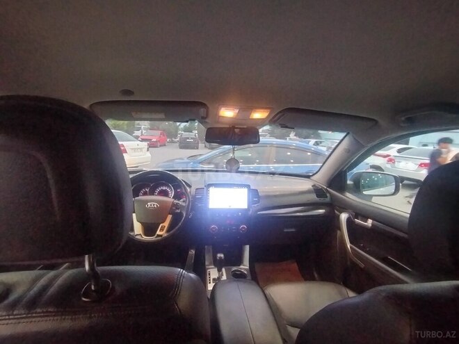 Kia Sorento-4