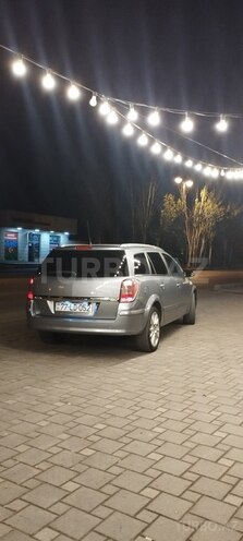 Opel Astra-11