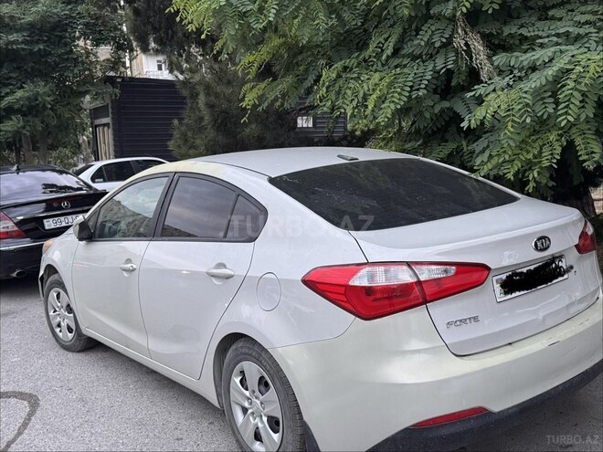 Kia Forte-3
