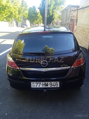 Opel Astra-2
