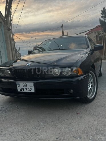 BMW 528-17