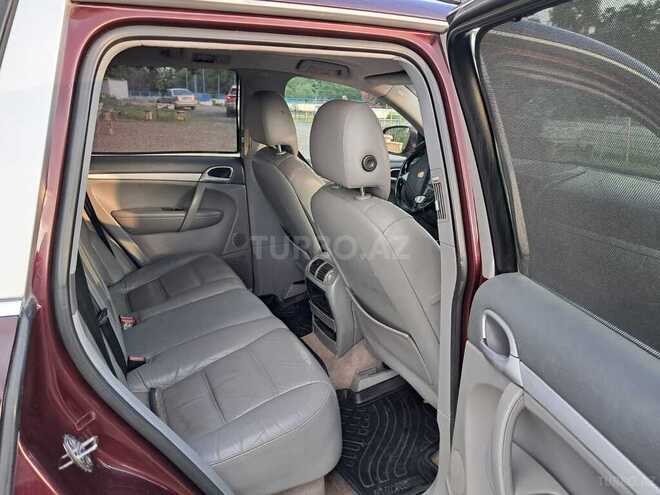 Porsche Cayenne Turbo-15
