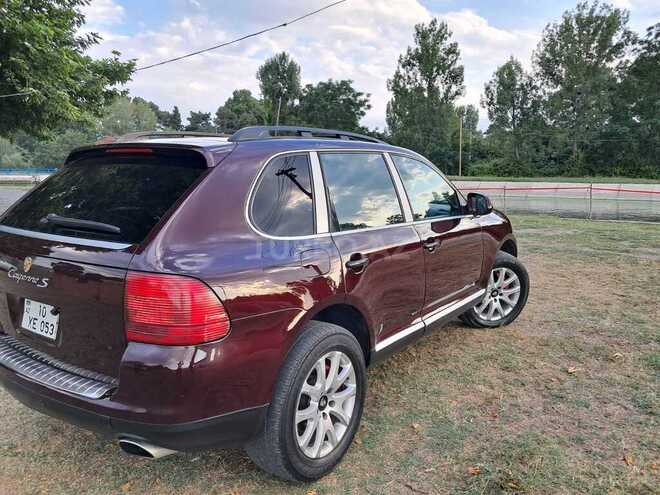 Porsche Cayenne Turbo-9