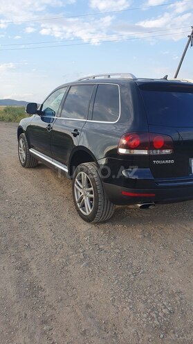 Volkswagen Touareg-6