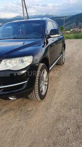 Volkswagen Touareg-3