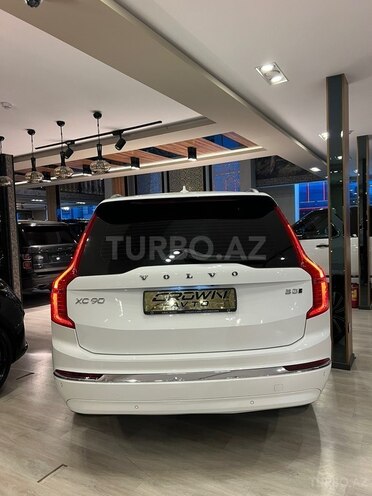 Volvo XC90-4