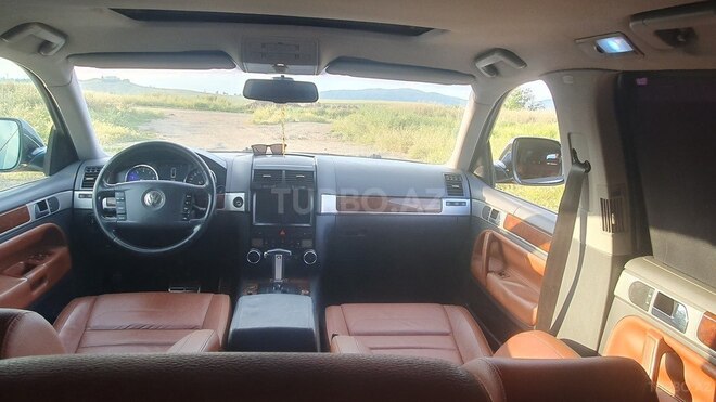 Volkswagen Touareg-9