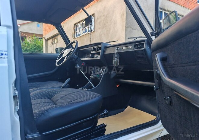 LADA (VAZ) 2107-11