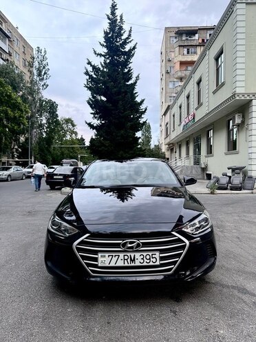 Hyundai Elantra-2