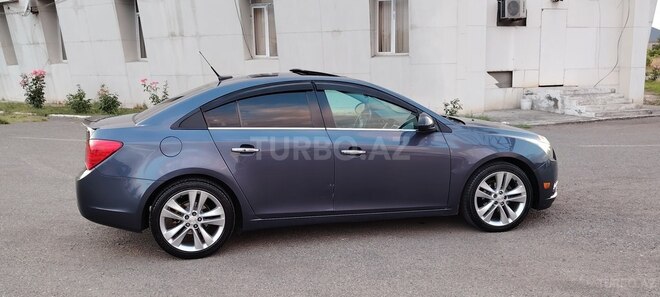 Chevrolet Cruze-4