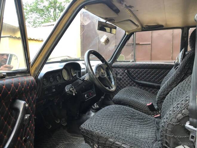 LADA (VAZ) 2106-5