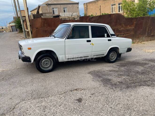 LADA (VAZ) 2107-7