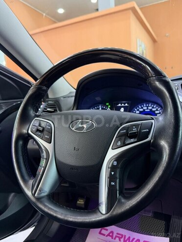 Hyundai Grandeur-12