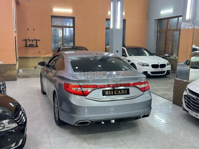 Hyundai Grandeur-22