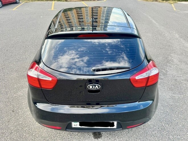 Kia Rio-6