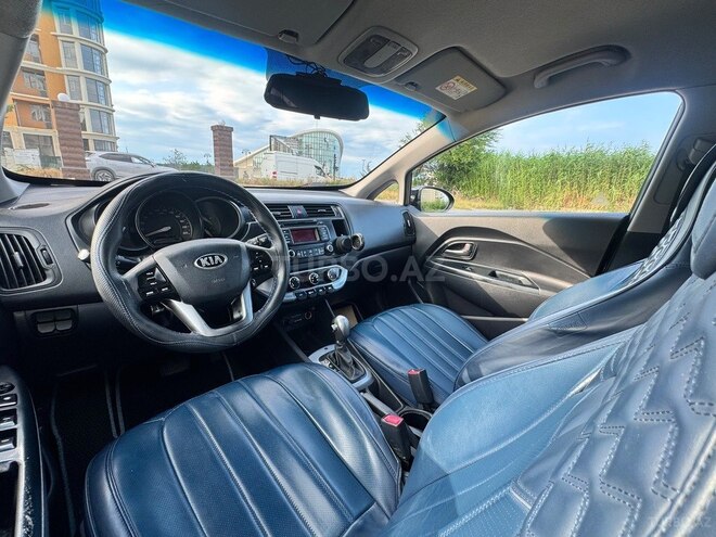 Kia Rio-16