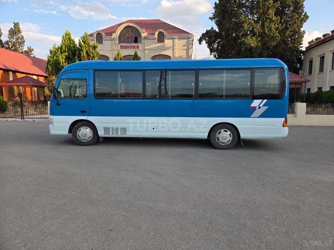 Hyundai County-5