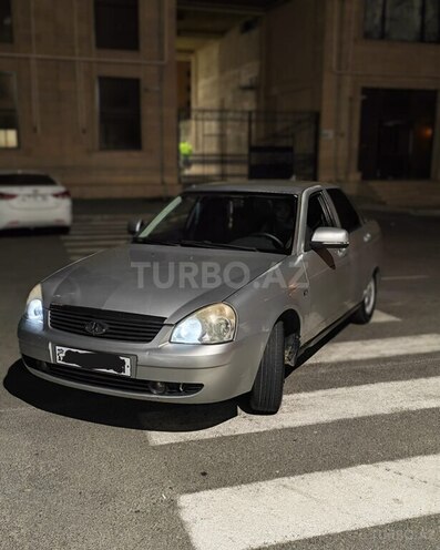 LADA (VAZ) Priora-1