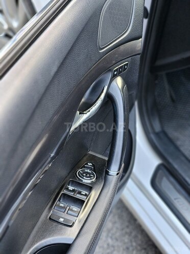 Hyundai i40-11