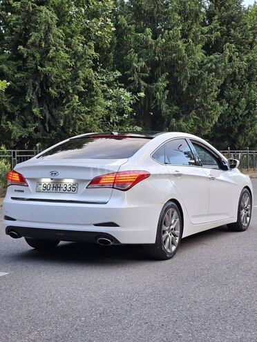 Hyundai i40-5