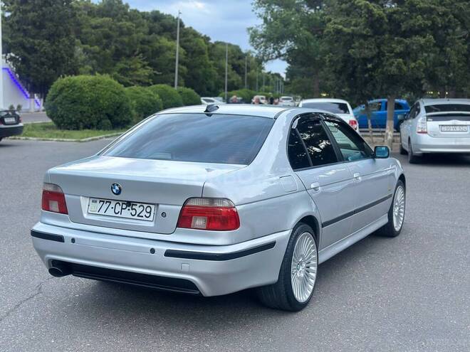 BMW 528-13