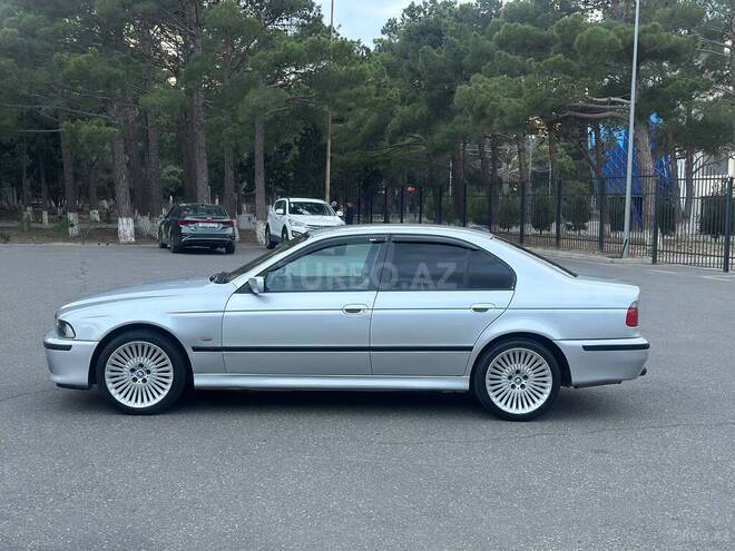 BMW 528-4