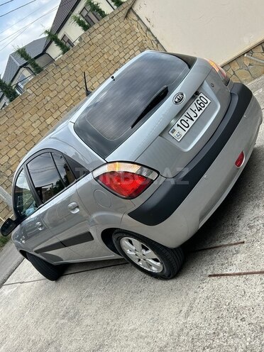 Kia Rio-6