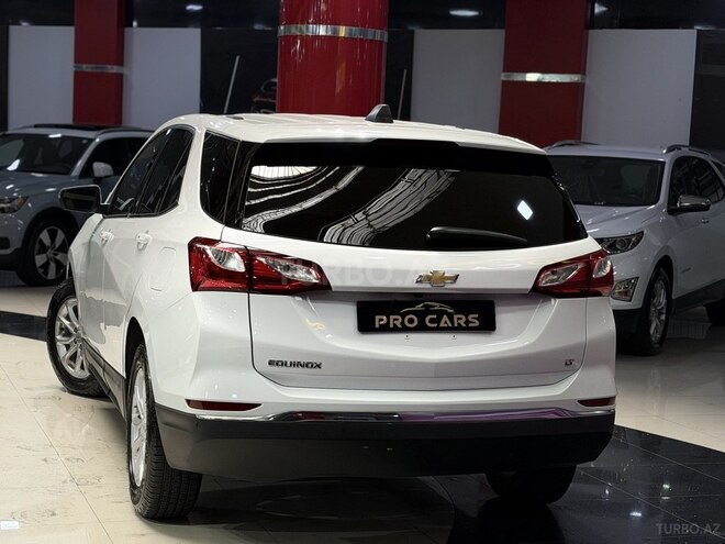 Chevrolet Equinox-12