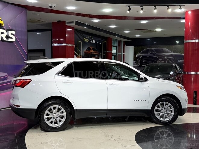 Chevrolet Equinox-4