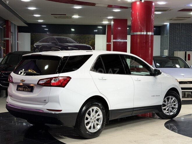Chevrolet Equinox-8