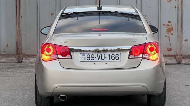 Chevrolet Cruze-5