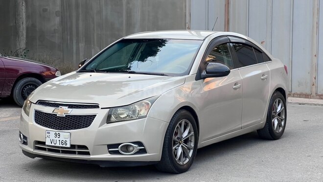 Chevrolet Cruze-6