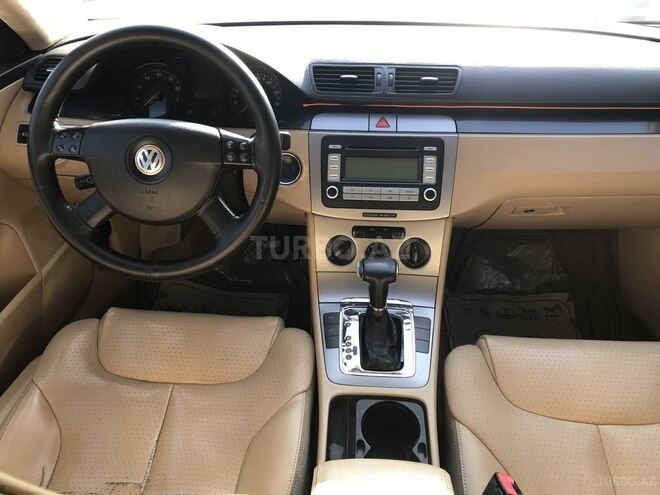 Volkswagen Passat-18