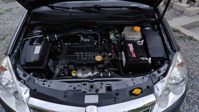 Opel Astra-12