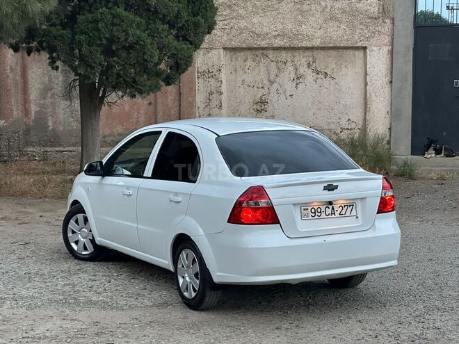 Chevrolet Aveo-9