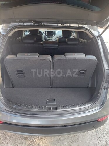 Hyundai Santa Fe-16