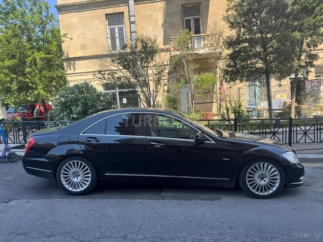 Mercedes S 350 4MATIC-5