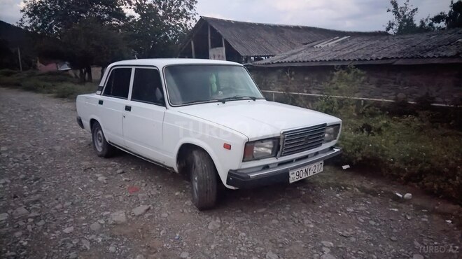 LADA (VAZ) 2107-4