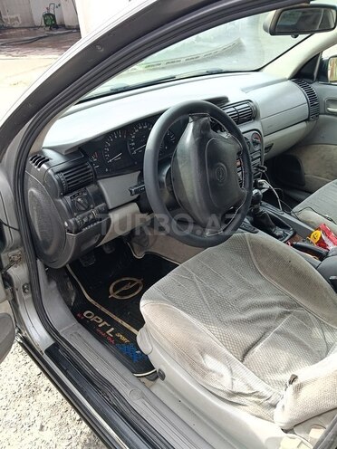 Opel Omega-7