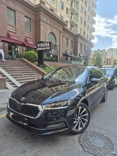 Skoda Octavia-2