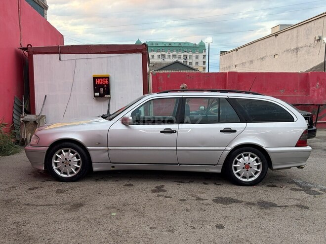 Mercedes C 220-6