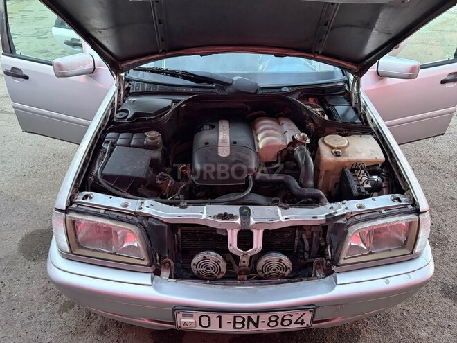 Mercedes C 220-1