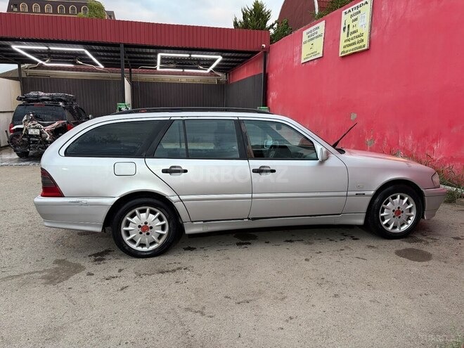 Mercedes C 220-7