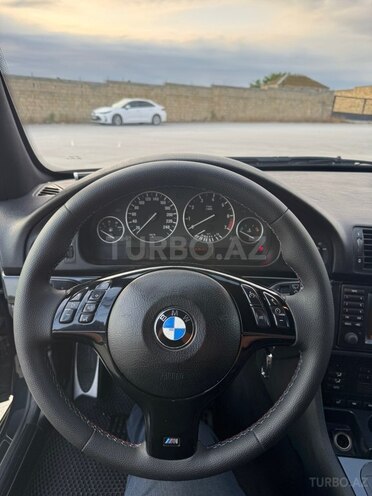 BMW 525-9