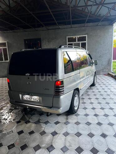 Mercedes Vito 112 CDI-9